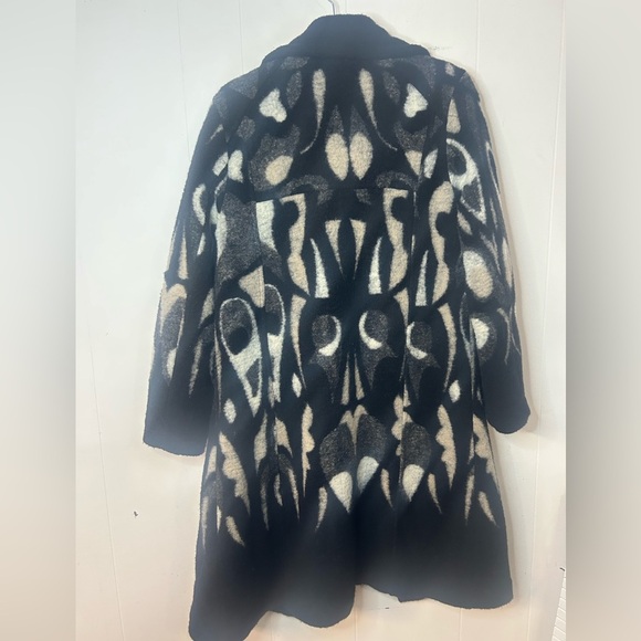 Dolcezza, size Small, Wool long sleeve, long fitted cardigan. Button up, pockets - Picture 7 of 9